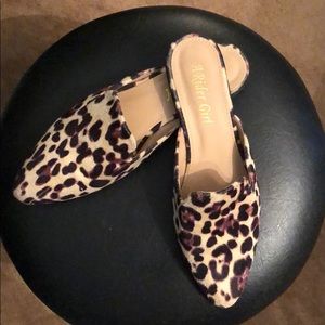 Leopard print Mules